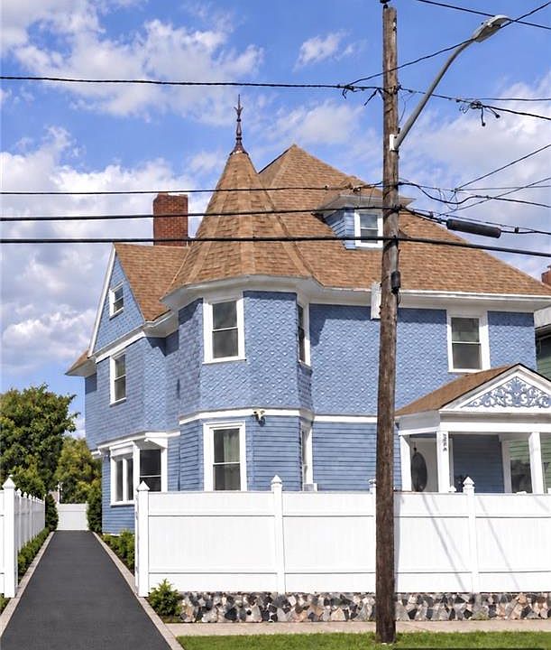 1st image of 223 Massachusetts Ave