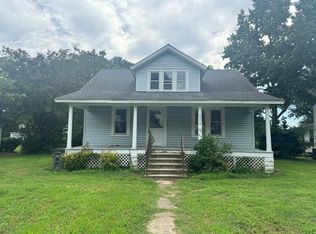 24418 Bennett St, Parksley, VA 23421