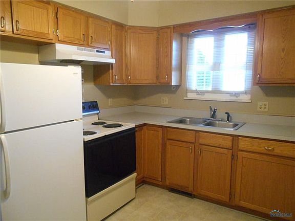 5th image of 701 Dorn Dr