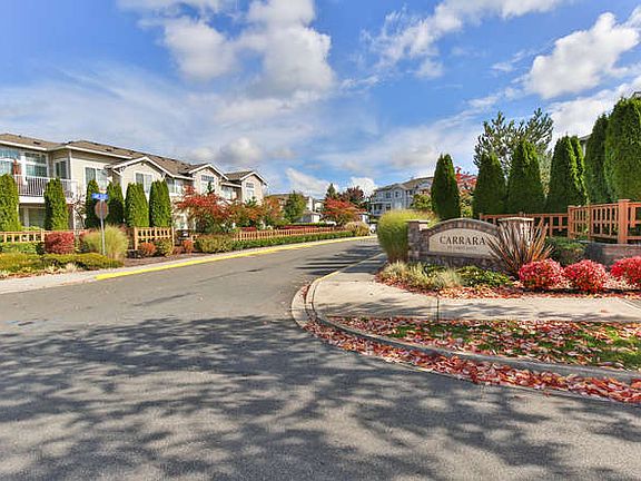 Entrance to neighborhood!