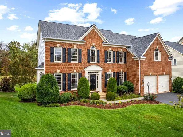 5421 Sherman Oaks Ct, Haymarket, VA 20169