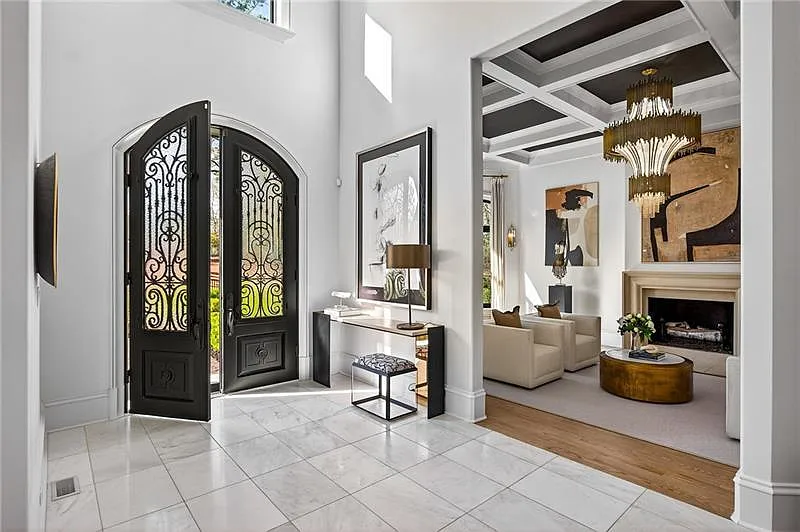 7 bed, 13.0 bath, 16530 sqft, $40,000 — Photo 4