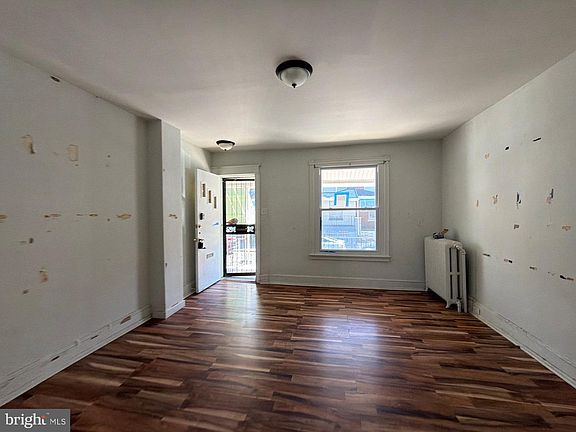 3rd image of 138 N Edgewood St
