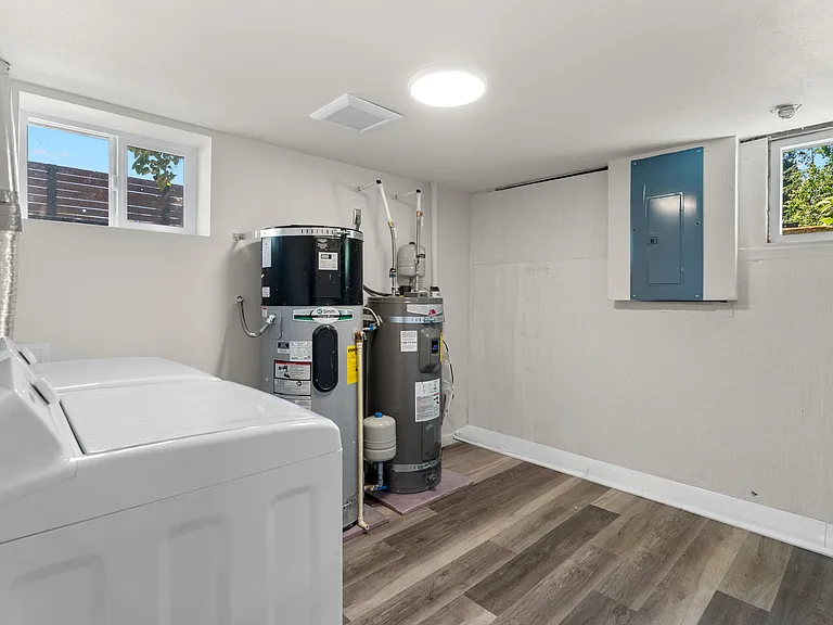 2843 Harold Dr SE #2 — Photo 11