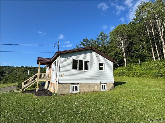 3rd image of 8393 County Road 1