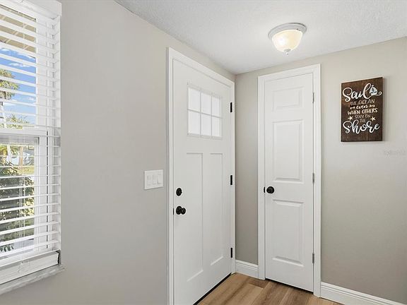 5th image of 5532 Berlin Dr