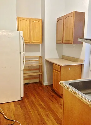 Rented by Sunrise Real Estate | media 41