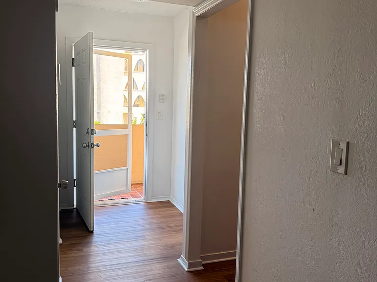 1750 NE 191st St #408 — Photo 9