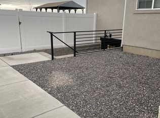 1413 W Valley Dr, Lindon, UT 84042