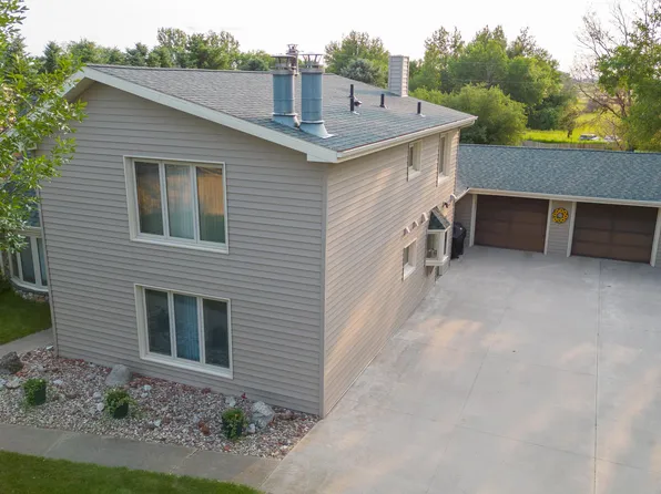 8071 36th St SE Unit 7, Jamestown, ND 58401