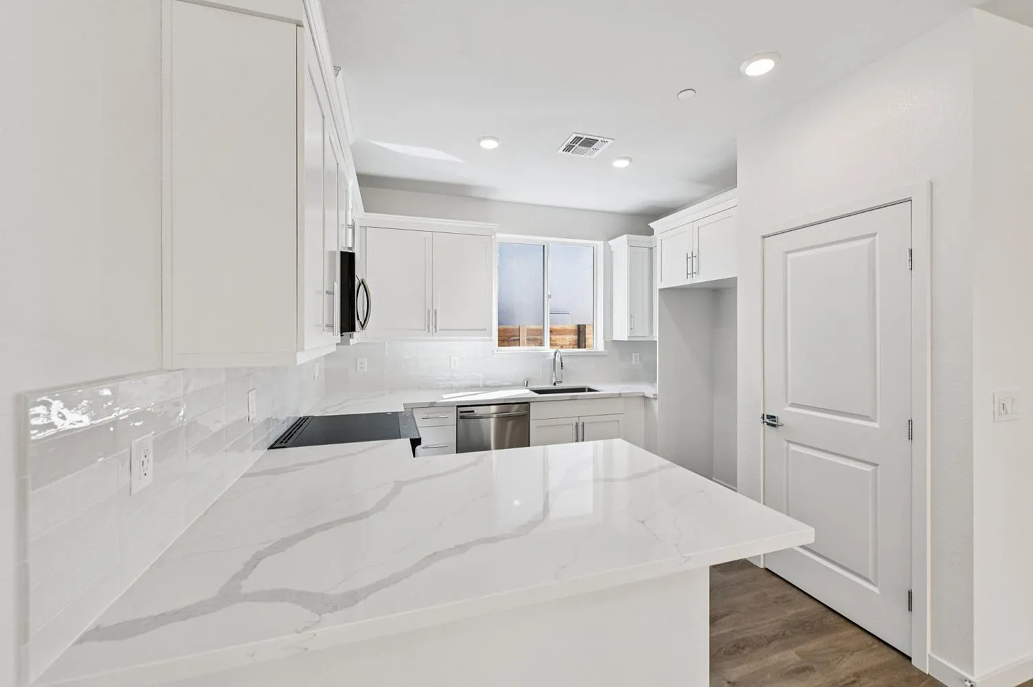 6441 Ventris Walk photo 1