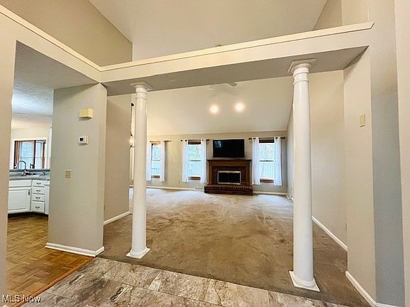 5th image of 2425 Woodmill Dr #3