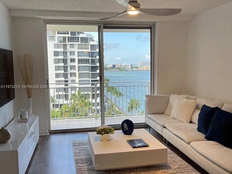 770 Claughton Island Dr #1013 — Photo 15