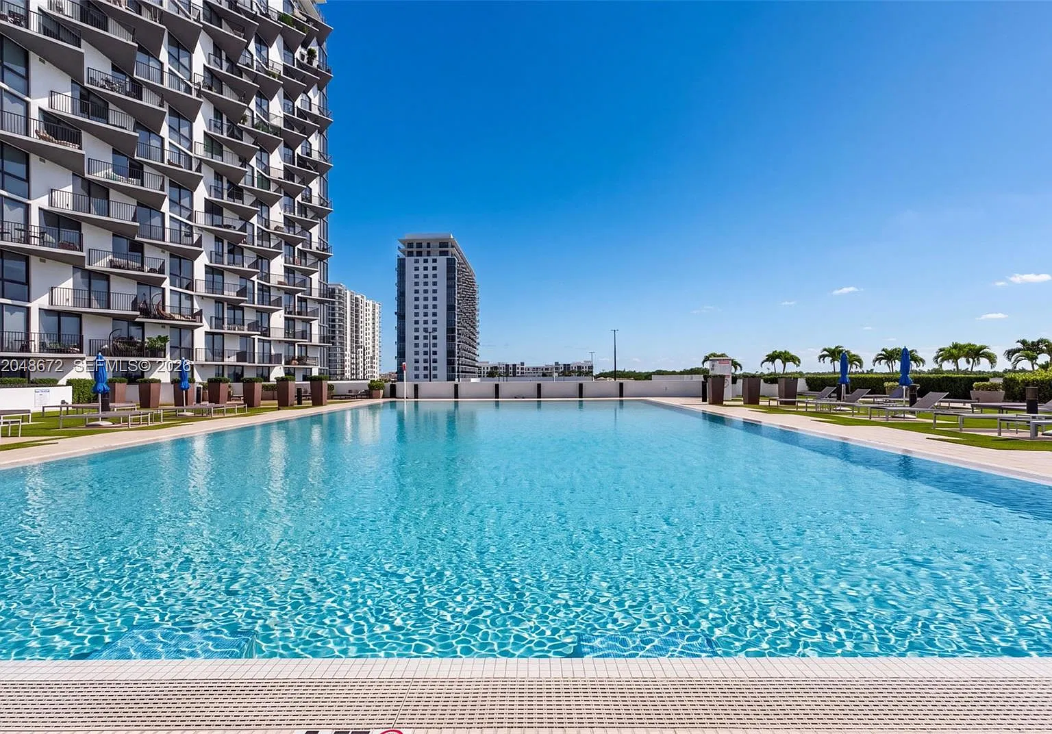 5252 Paseo Condo — Photo 4