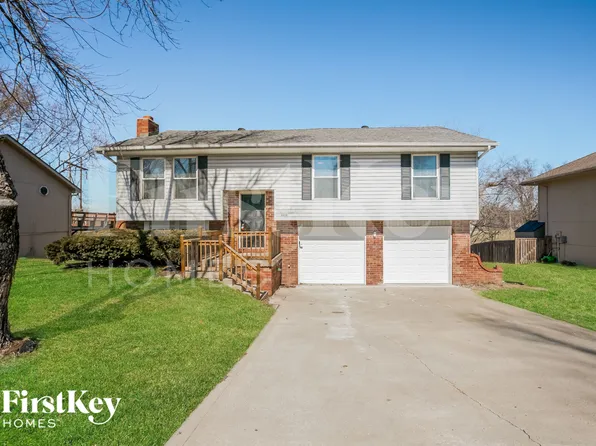 8418 NW 68th St, Kansas City, MO 64152