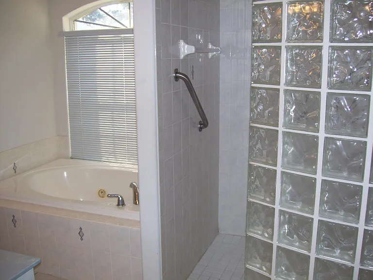 2675 N Canterbury Lake Dr — Photo 10
