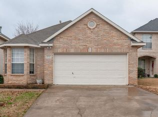 4936 Glenscape Trl, Fort Worth, TX 76137