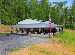 580 Eagles Perch Rd, Ball Ground, GA 30107