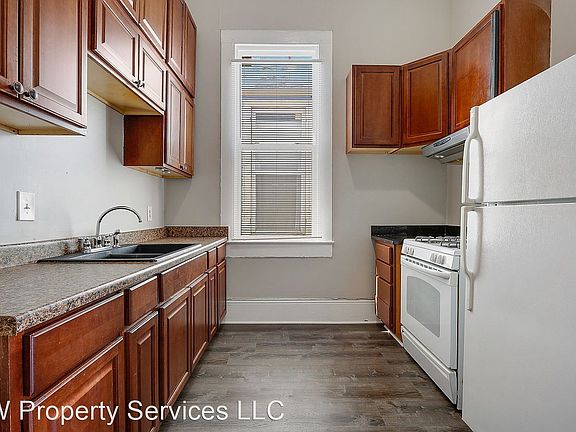 4th image of 4134 Constance St #4134