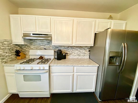 4th image of 5021 N Renwood St