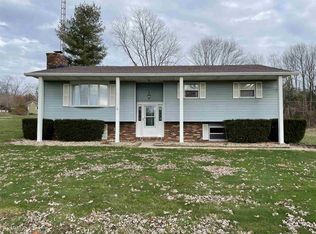 4 Locksley Ct, Bedford, IN 47421