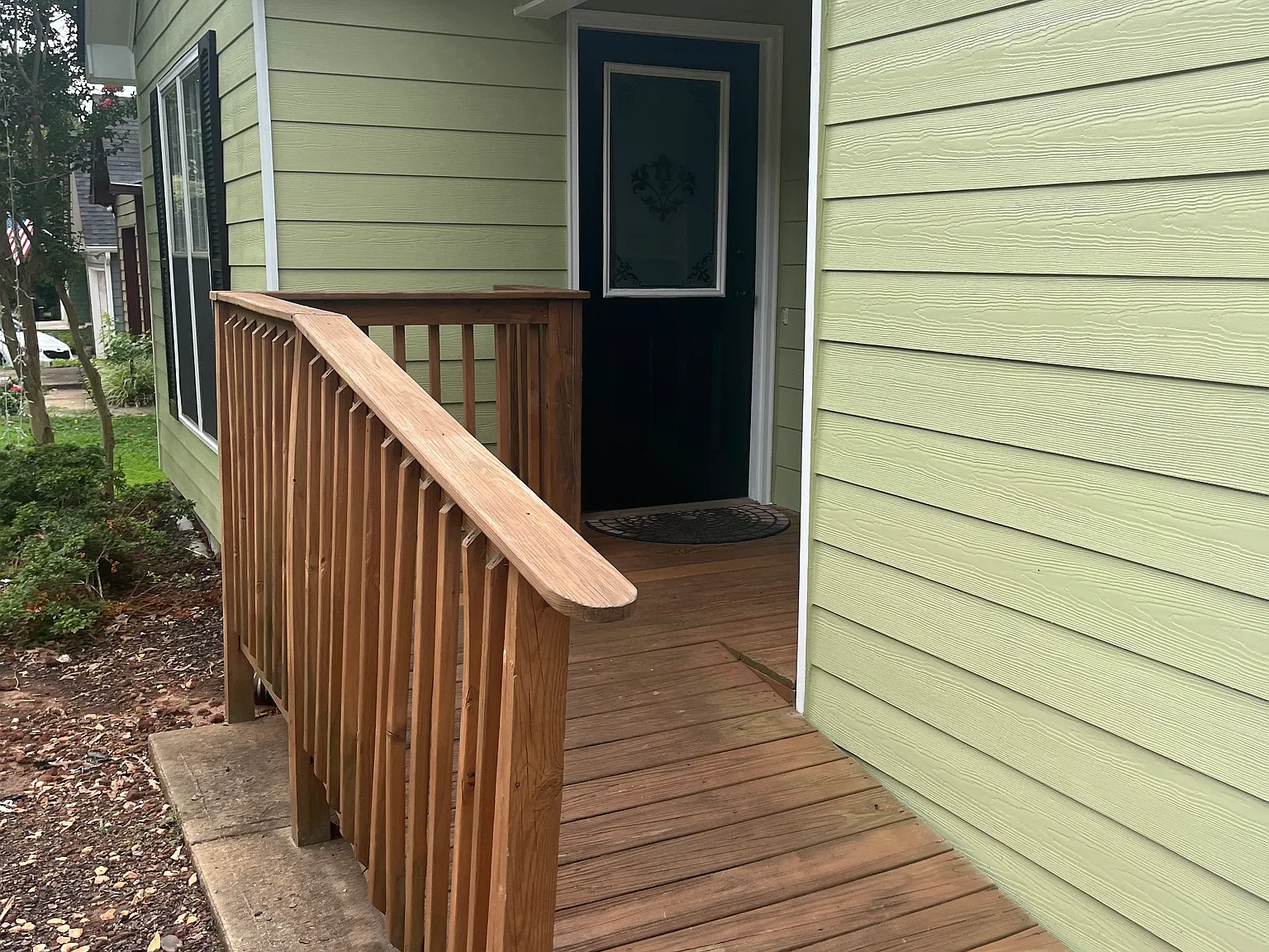 3 bed, 1200 sqft, $1,800 — Photo 3