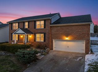 621 Rolling Creek Ln, Lexington, KY 40515