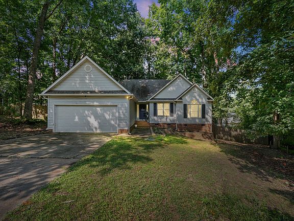 2nd image of 209 Torrey Ct