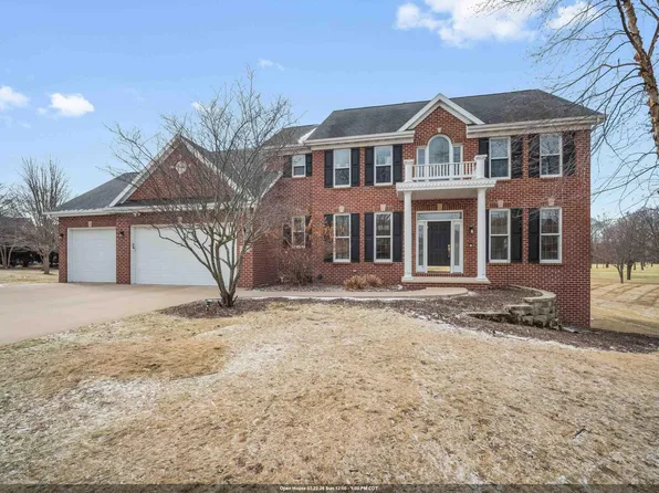 24 Whispering Springs Ct, Fond Du Lac, WI 54935