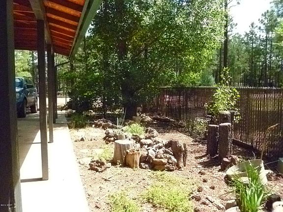 3rd image of 6106 Spruce Dr