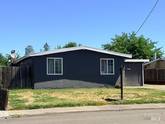 4th image of 221 Terrace Boulevard