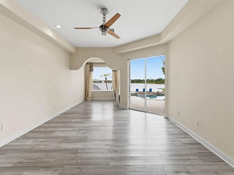 8310 Tivoli Dr — Photo 11