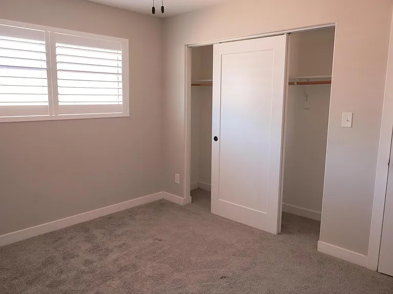 1905 E Pegasus Dr — Photo 11