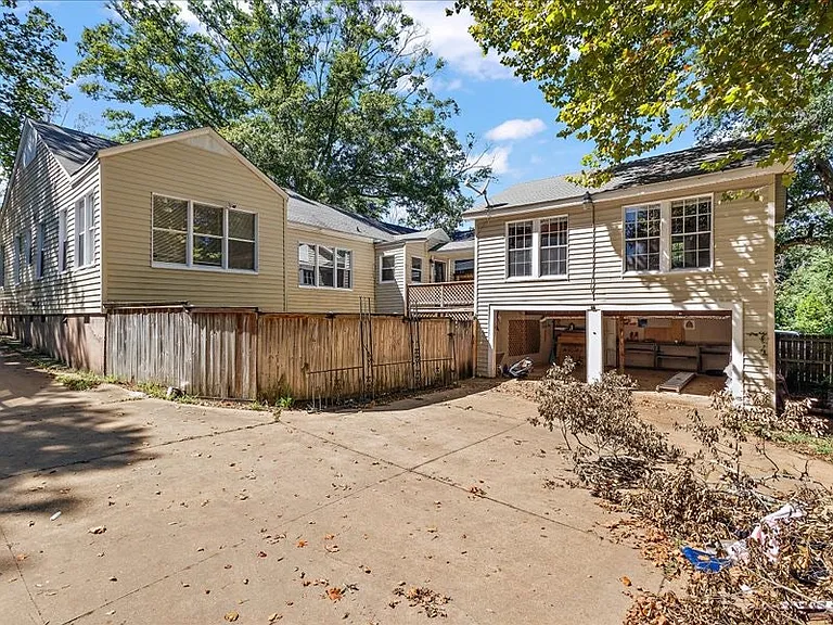 4022 N State St — Photo 1