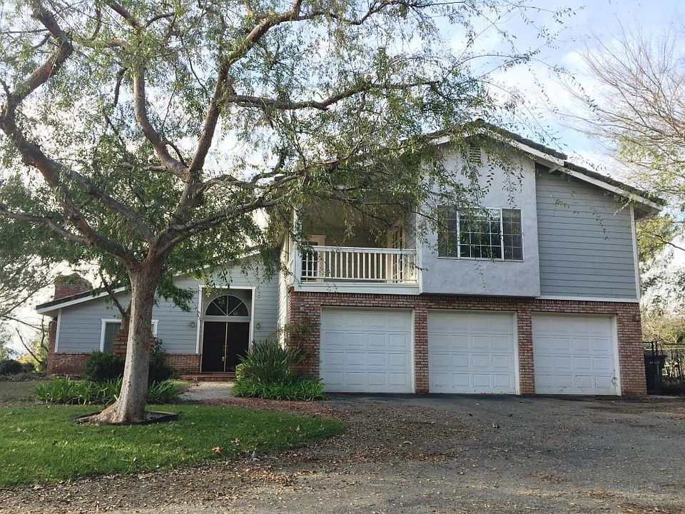 1st image of 2233 Lundy Lake Dr
