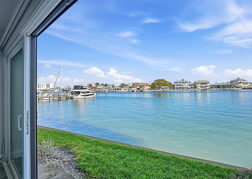 1st image of 868 BAYWAY BOULEVARD #101