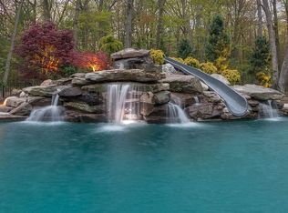 16461 Riley St, Holland, MI 49424