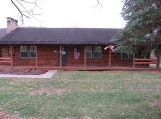 152 Leslie Rd, Valencia, PA 16059