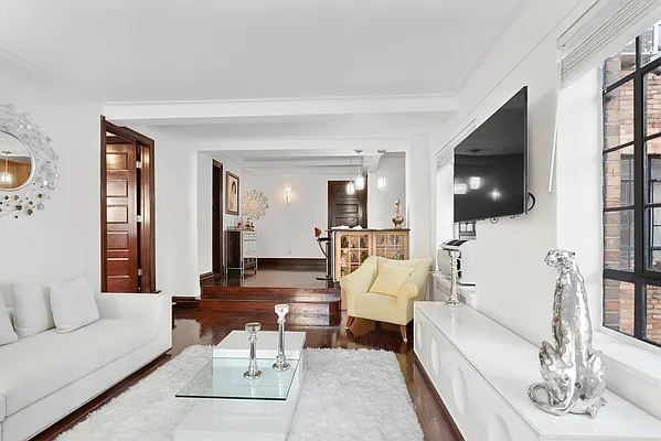 Sold by City Connections Realty | media 5