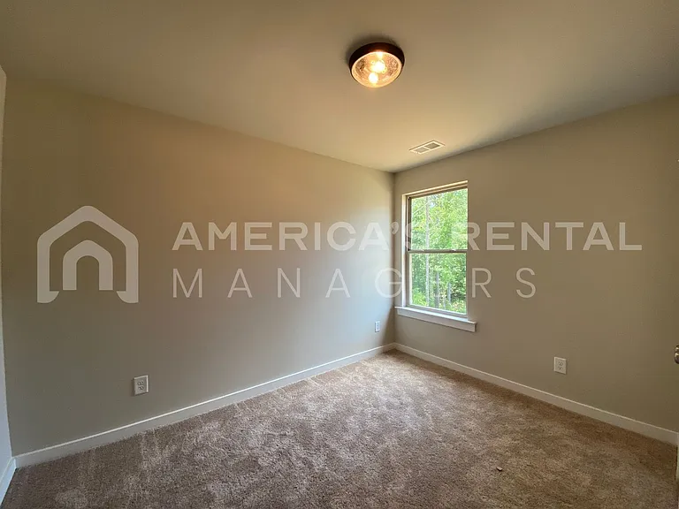 1385 Brookhaven Dr — Photo 14