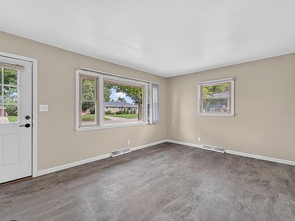 2nd image of 8125 W Clovernook STREET