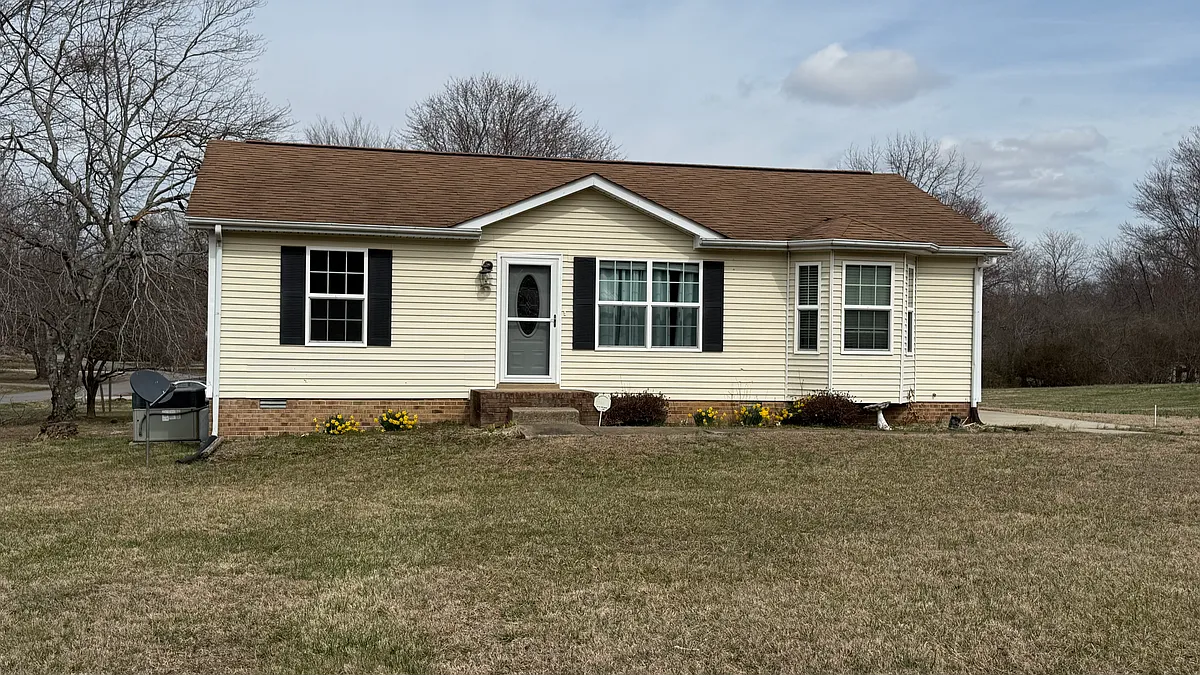 Building Photo - 1101 Rebecca Dr