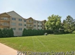3801 Clubhouse Dr APT 208, Champaign, IL 61822