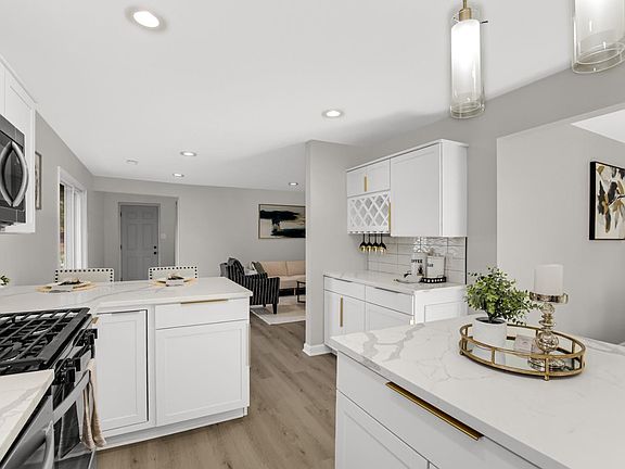 4th image of 2687 W 60th Dr