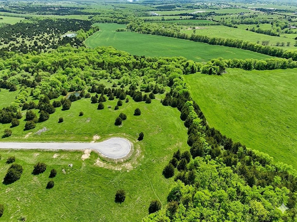 2nd image of 7 Private Road 291