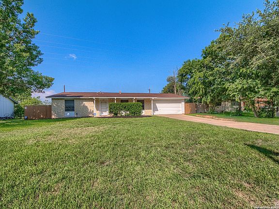 2nd image of 8227 QUAIL CREEK DR