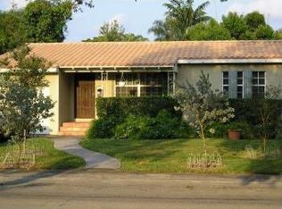 11323 NE 8th Ave, Biscayne Park, FL 33161