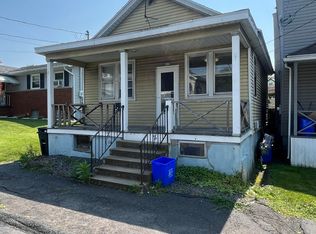 525 E Lackawanna Ave, Olyphant, PA 18447