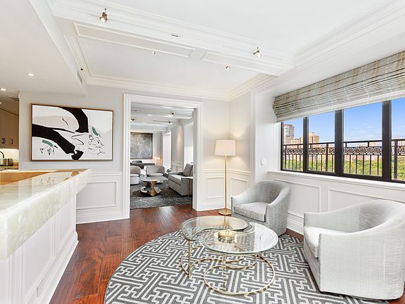 5th image of 160 Central Park S #1201
