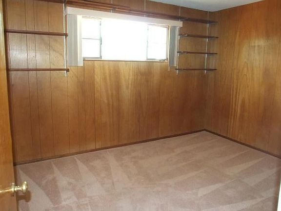 2nd image of 539 W Parkway Blvd